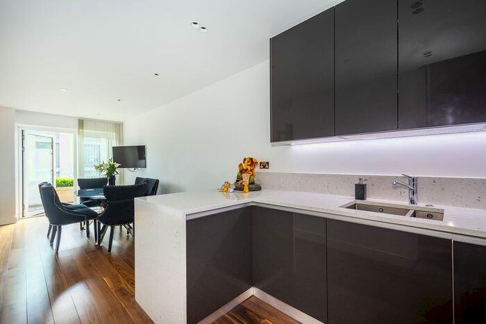 2 Bedroom Flat To Rent In Longfield Avenue, London, W5