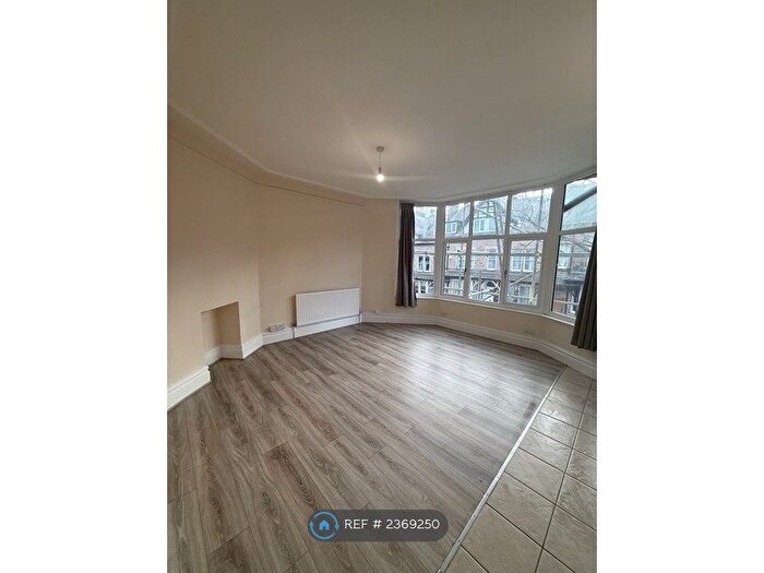 1 Bedroom Flat To Rent In Belmont Road, Harrogate, HG2