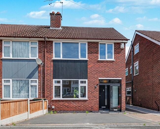 3 Bedroom Semi-Detached House For Sale In Ivybridge Road, Coventry, CV3