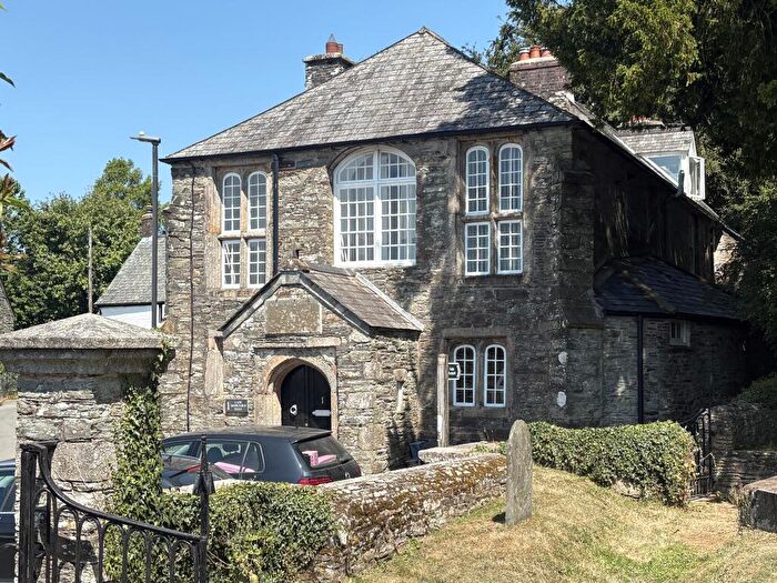 2 Bedroom Cottage For Sale In The Village, Buckland Monachorum, PL20