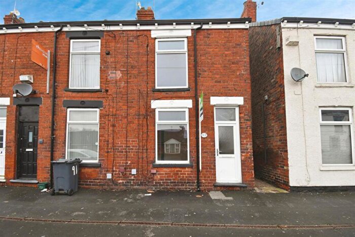 2 Bedroom End Of Terrace House For Sale In Sculcoates Lane, Hull, HU5