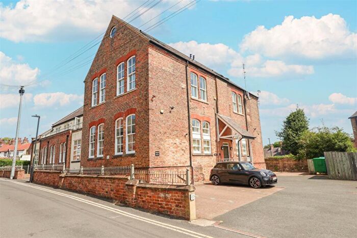 2 Bedroom Apartment For Sale In St. Wilfrids Road, Ripon, HG4