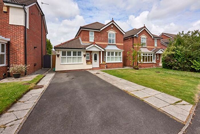 5 Bedroom Detached House For Sale In Wheatsheaf Walk, Standish, Wigan, WN6