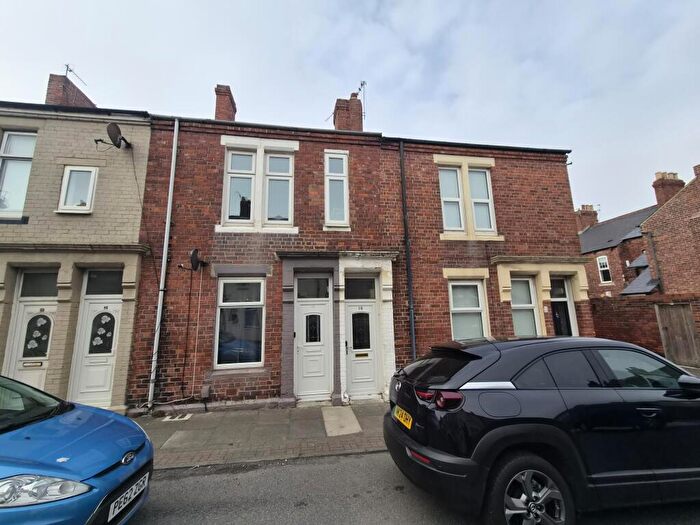 3 Bedroom Flat To Rent In Lord Street, South Shields, NE33