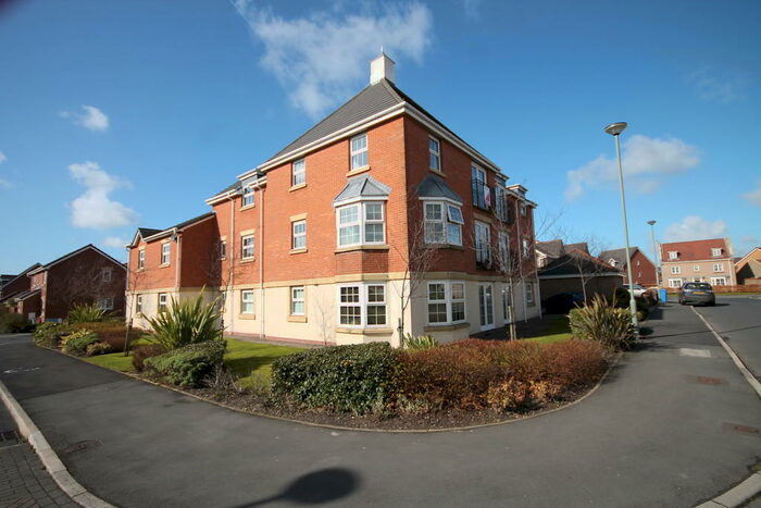 2 Bedroom Apartment To Rent In Marine Crescent, Buckshaw Village, PR7
