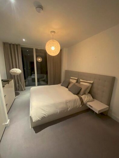 3 Bedroom Flat To Rent In River Gardens Walk, London, SE10