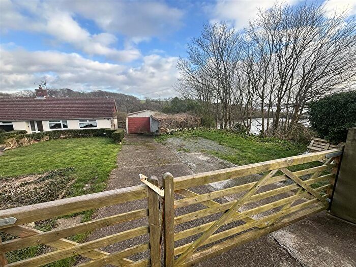 2 Bedroom Detached Bungalow For Sale In Milton Crescent, Milford Haven, SA73