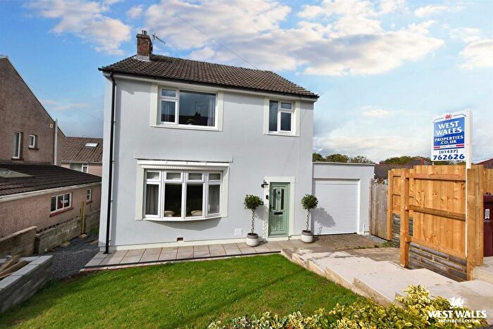 3 Bedroom Detached House For Sale In Haverfordwest, SA61