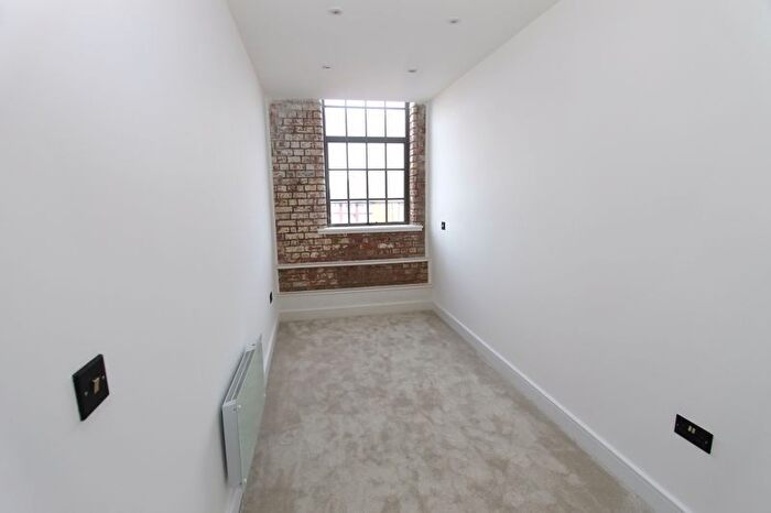 1 Bedroom Flat To Rent In Dunster Street, Northampton, NN1