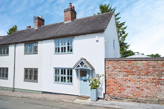 2 Bedroom Semi-Detached House For Sale In School Lane, Normanton Le Heath, Coalville, LE67