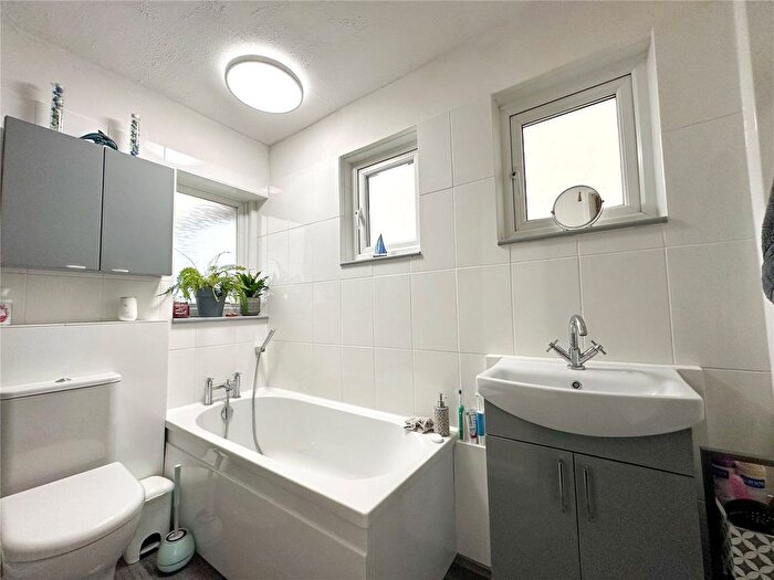 3 Bedroom End Of Terrace House For Sale In Langton Road, Blandford Forum, Dorset, DT11