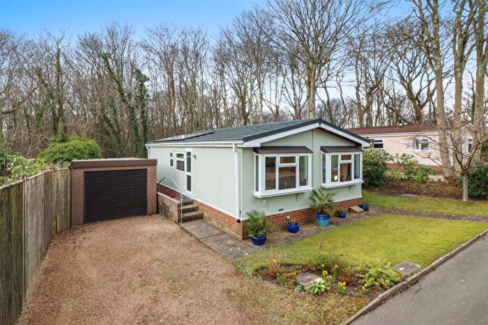 2 Bedroom Park Home For Sale In Deanland Wood Park, Golden Cross, Hailsham, BN27