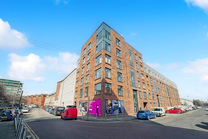 1 Bedroom Flat To Rent In Commercial Road, Flat -, Gorbals, Glasgow, G5