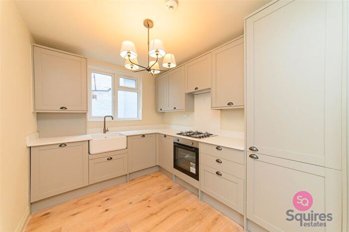 2 Bedroom Flat To Rent In Sunningfields Road, Hendon, NW4