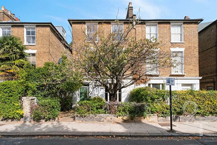 5 Bedroom Detached House For Sale In Patshull Road, Camden, NW5