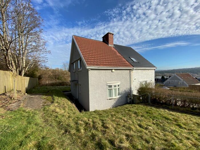 2 Bedroom Semi-Detached House To Rent In Parc Road, Morriston, Swansea, City And County Of Swansea., SA6