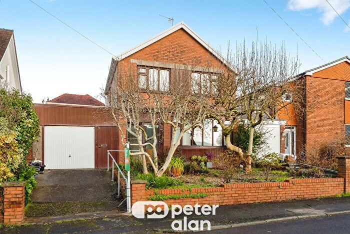 3 Bedroom Detached House For Sale In Gelli Aur, Neath, SA10