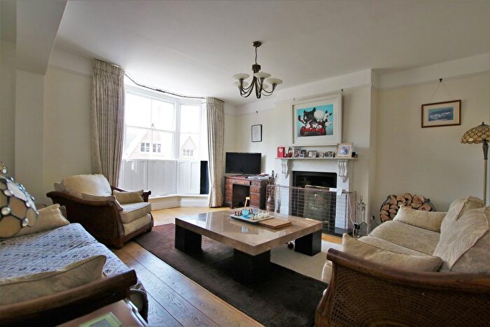 4 Bedroom Terraced House To Rent In The Terrace, Wokingham, RG40
