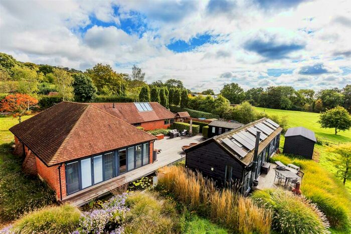 3 Bedroom Detached House For Sale In Smithwood Common, Cranleigh, GU6