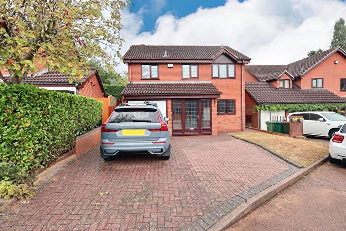 4 Bedroom Detached House To Rent In Larkfield Way, Allesley Green, Coventry - Bed Refurbished Detached, CV5