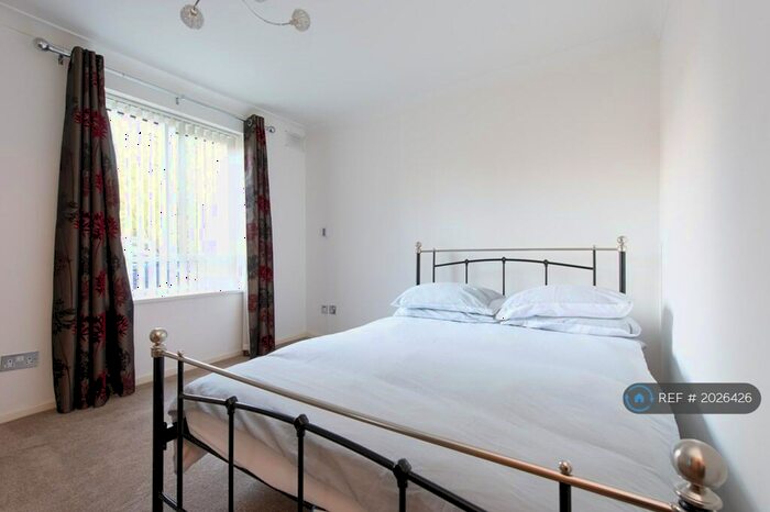 1 Bedroom Flat To Rent In Bradwell Court, Hutton, Brentwood, CM13