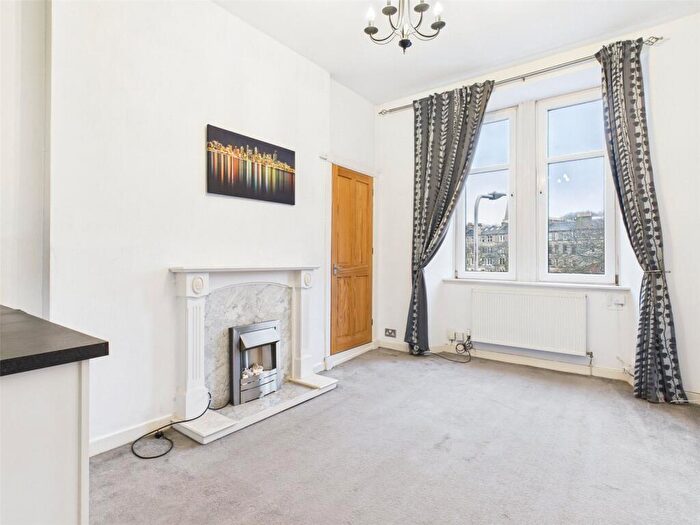 2 Bedroom Apartment To Rent In Murieston Place, Edinburgh, Midlothian, EH11