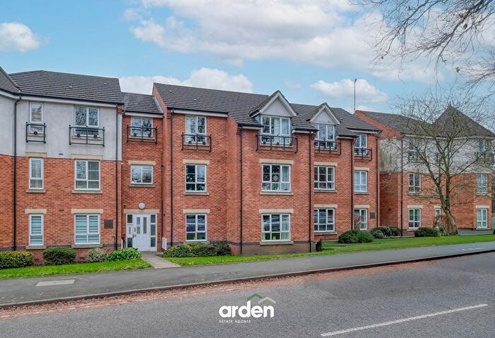 2 Bedroom Flat For Sale In Britannia Close, Redditch, B98