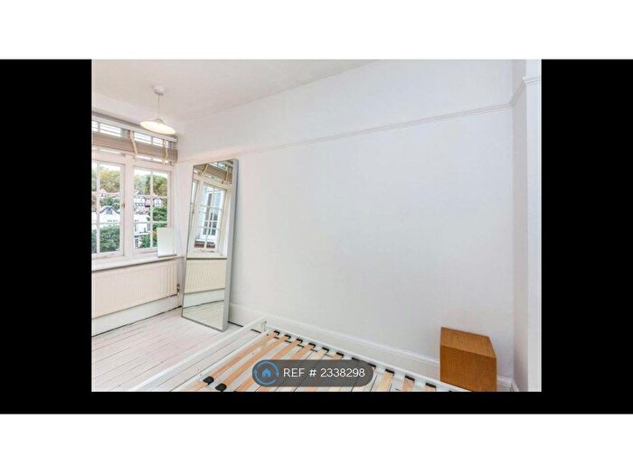 1 Bedroom Flat To Rent In Makepeace Mansions, London, N6