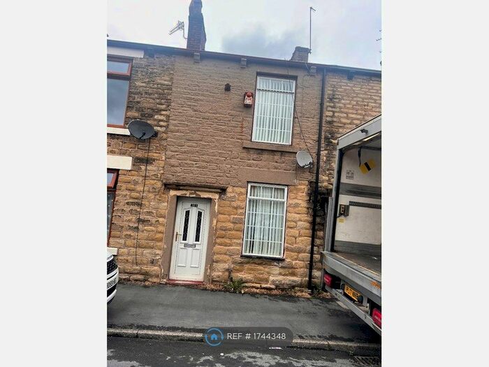 2 Bedroom Terraced House To Rent In Stocks Lane, Stalybridge, SK15