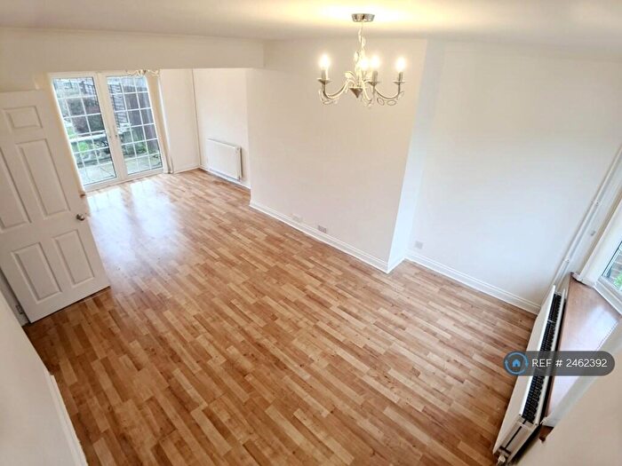 4 Bedroom Terraced House To Rent In The Chantry, Harlow, CM20