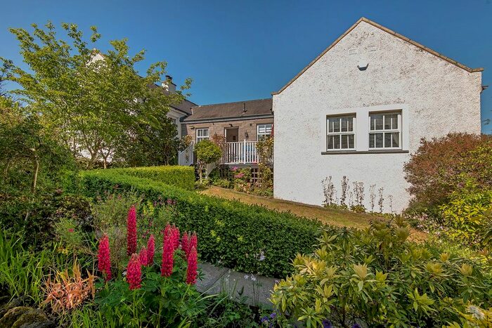 3 Bedroom Detached Bungalow For Sale In Cupar, KY15