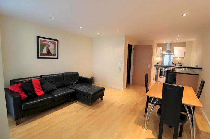 1 Bedroom Flat To Rent In Bonaire, City Island, Gotts Road, LS12