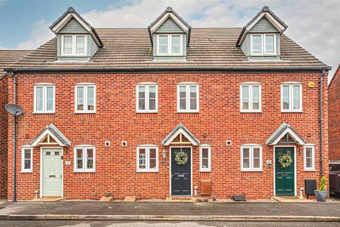 3 Bedroom Terraced House For Sale In Mersey Way, Hilton, Derby, DE65