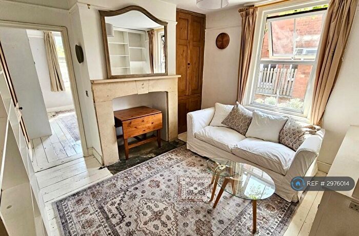 1 Bedroom Flat To Rent In Basingstoke Road, Reading, RG2