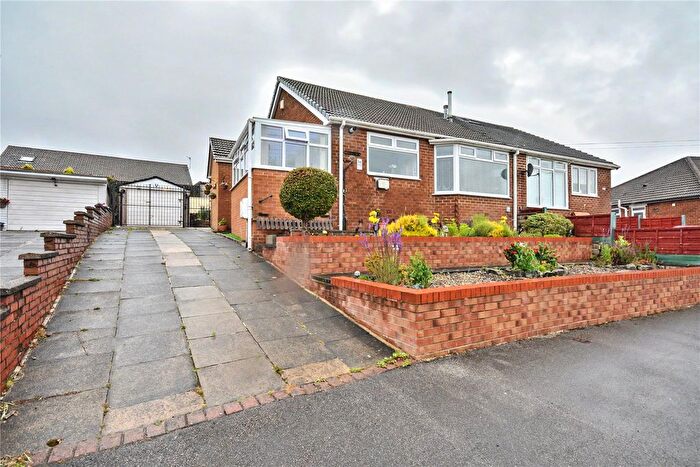 2 Bedroom Bungalow For Sale In Temple Park Gardens, Leeds, West Yorkshire, LS15