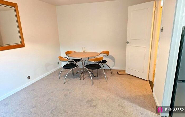1 Bedroom Flat For Sale In Ollgar Close, London, W12