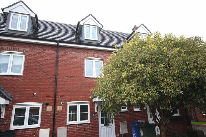 3 Bedroom Semi-Detached House To Rent In Foxholes Close, Deanshanger, Milton Keynes, Northamptonshire, MK19