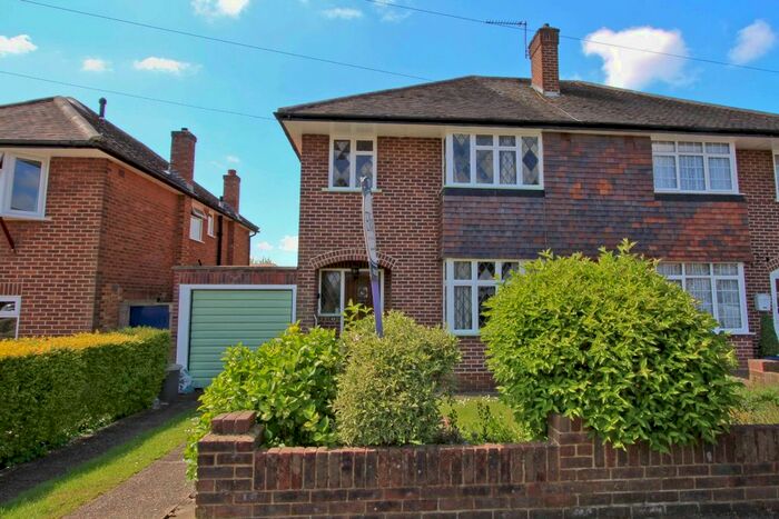 3 Bedroom Semi-Detached House To Rent In Campden Road, Ickenham, Uxbridge, Greater London, UB10