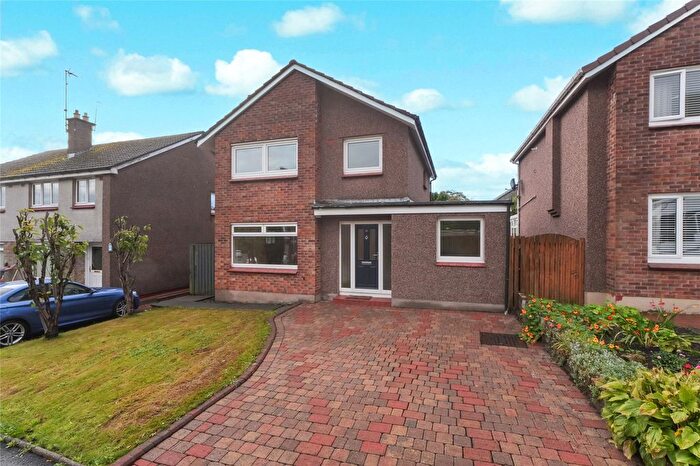 4 Bedroom Detached House For Sale In Harviestoun Grove, Tillicoultry, Clackmannanshire, FK13