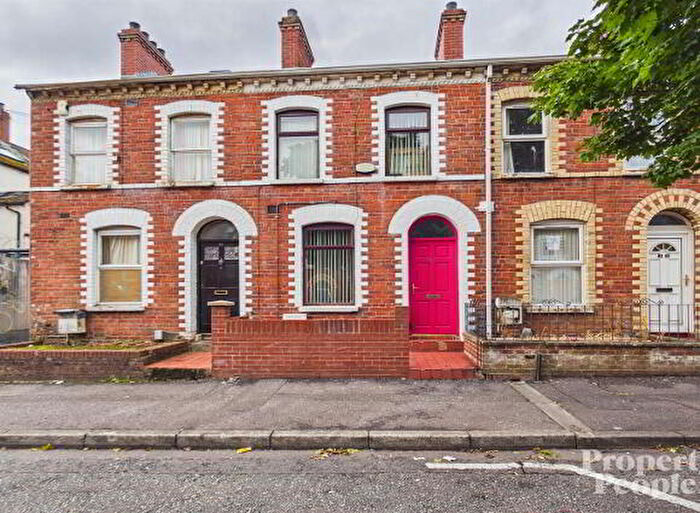 4 Bedroom Mid Terraced House For Sale In Damascus Street, Belfast, BT7
