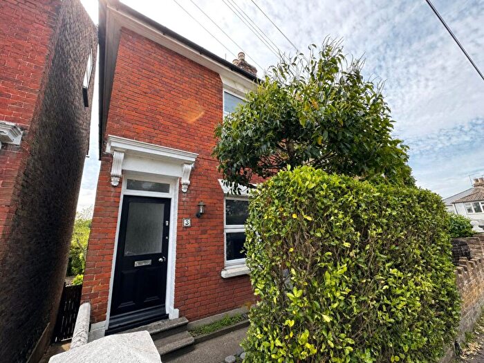 3 Bedroom Semi Detached House For Sale In Prospect Place, Maidstone, ME16