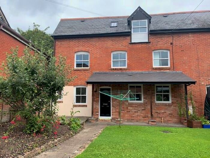 3 Bedroom Town House To Rent In Saddlers Lane, Ottery St Mary, EX11