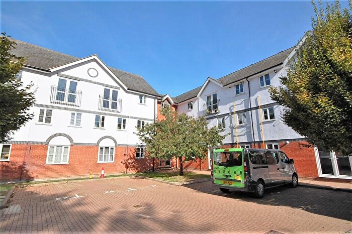 1 Bedroom Flat For Sale In Victoria Chase, Colchester, Essex, CO1