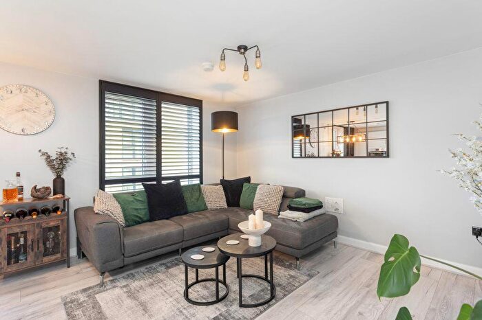 2 Bedroom Flat For Sale In Flat, Adamslaw Place, Portobello, EH15