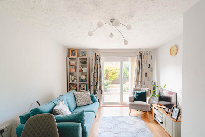 1 Bedroom Terraced House For Sale In Dickens Close, Horfield, Bristol, BS7