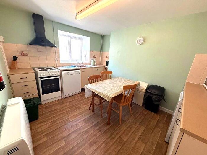 2 Bedroom Flat To Rent In Chalybeate Street, Aberystwyth, SY23