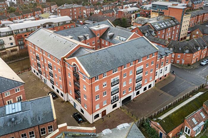 2 Bedroom Flat For Sale In Apartment Austin Court, Mill Street, Worcester., WR1