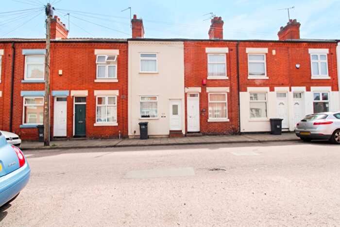 2 Bedroom Terraced House To Rent In Bolton Road, Leicester, LE3