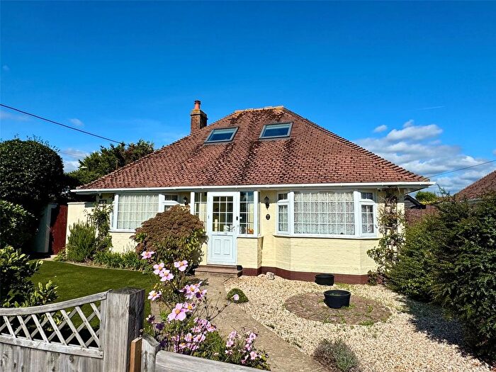 3 Bedroom Bungalow For Sale In Powers Court Road, Barton On Sea, Hampshire, BH25