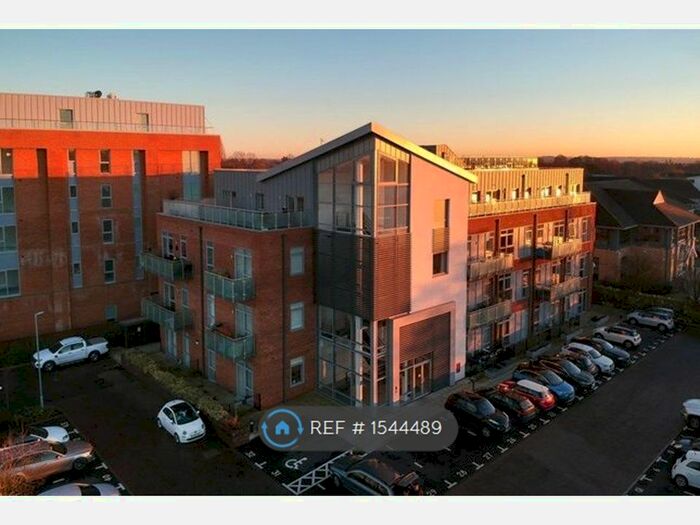 1 Bedroom Flat To Rent In Mercury House, Welwyn Garden City, AL7